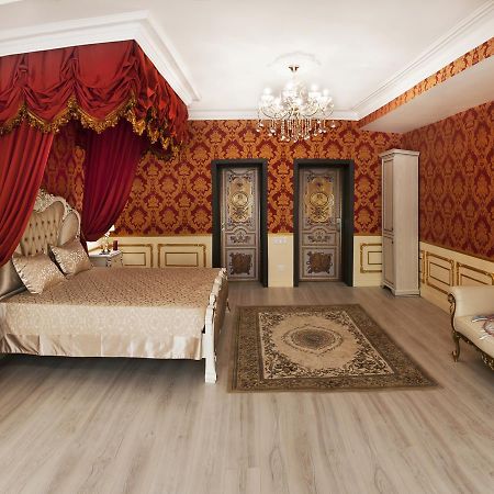 Dating Hotel Cherry Twins (Adults Only) Kiev Bagian luar foto